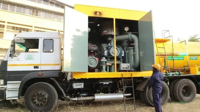 સફાઈ મશીન