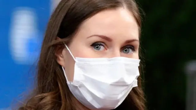 சன்னா மரின்: பெண்கள் நடத்தும் அரசாங்கத்தில் என்ன நடக்கிறது?