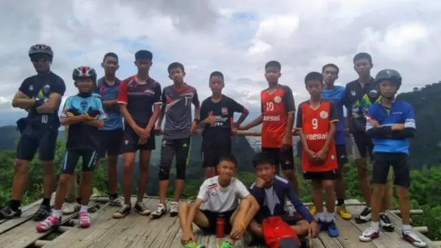 Parte del equipo desaparecido en una cueva en Tailandia.