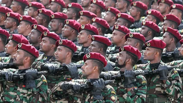 2015ஆம் ஆண்டு நடைபெற்ற இலங்கை ராணுவத்தின் வெற்றி விழா அணிவகுப்பு