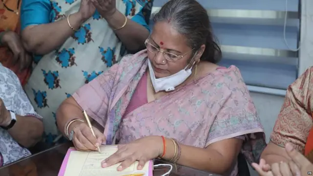 महिला आयोग की अध्यक्ष