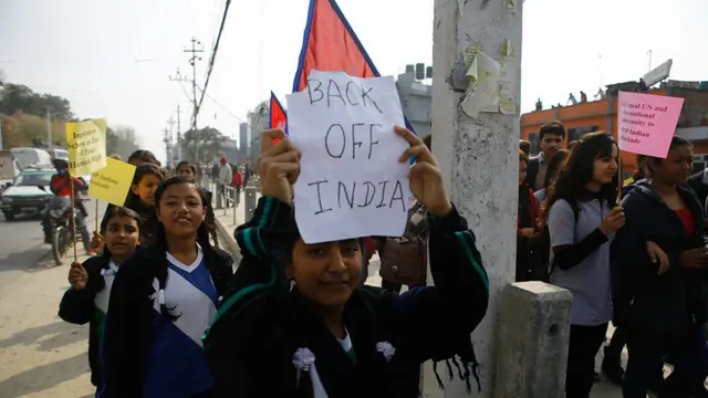 অবরোধের জেরে কাঠমান্ডুতে ভারত-বিরোধী বিক্ষোভ। ২০১৫