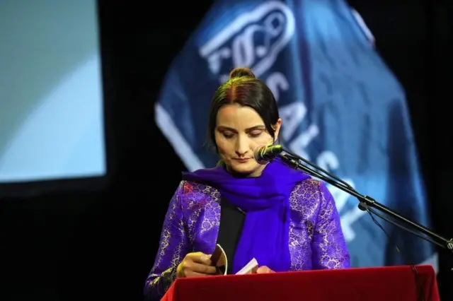 کریمه شبرنگ