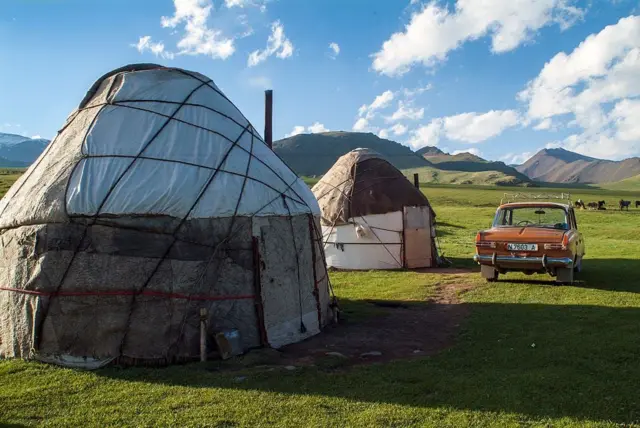 Làm nông nghiệp tại Kazakhstan và Kyrgyzstan