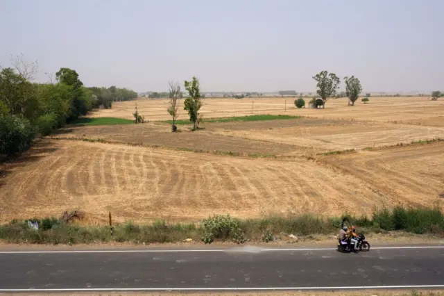 ਲੁਧਿਆਣਾ ਜ਼ਿਲ੍ਹੇ ਦੀ ਵਾਹੀਯੋਗ ਜ਼ਮੀਨ ਦੀ ਪੁਰਾਣੀ ਤਸਵੀਰ 