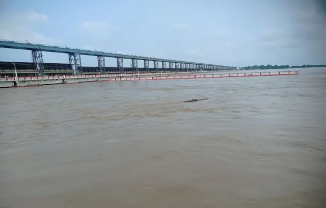 बाढी र पहिरो 