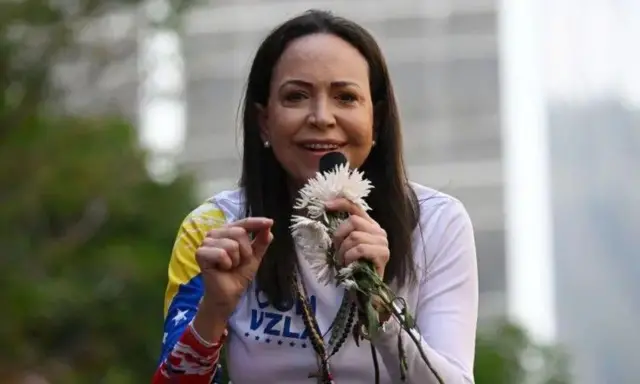 María Coria Machado, umuyobozi w’abarwanya ubutegetsi muri Venezuwela akaba n’umurwanashyaka uharanira demokarasi, yahawe igihembo cy’amahoro cya Nobel cyo mu 2025.