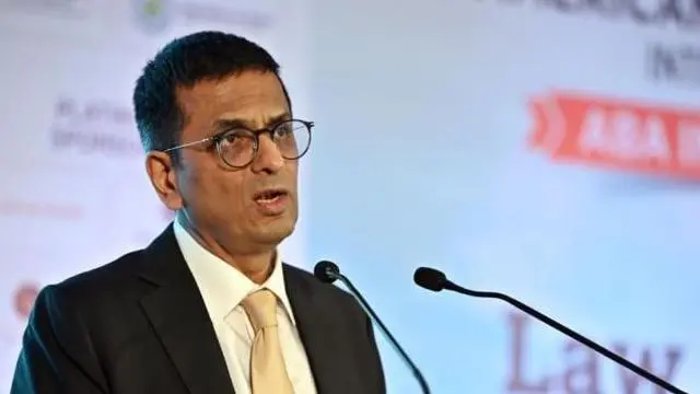 चंद्रचूड