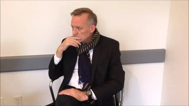 ဒေးဗစ်မက်သီဆန် - မြန်မာ့အရေးကျွမ်းကျင်သူ နယူးယောက် အရှေ့တောင်အာရှ ကွန်ရက် အဖွဲ့နဲ့ စကားပြောဆိုစဥ်