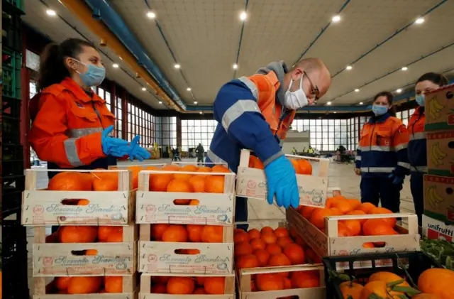 مشتری آب پرتقال در دوره شیوع کرونا زیاد شده