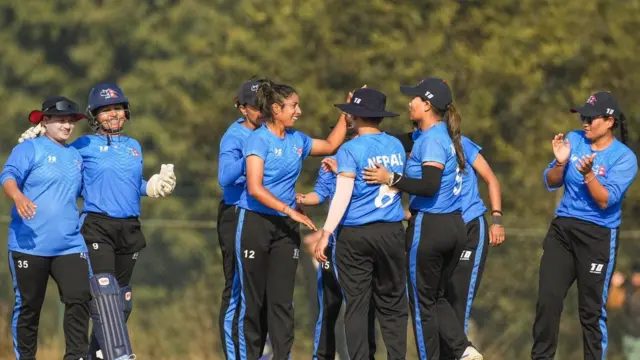 नेपाली महिला क्रिकेट खेलाडी 