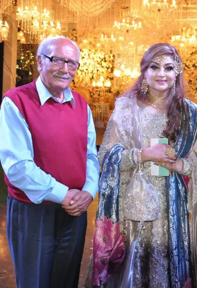 حسن عسکری اداکارہ انجمن کے ساتھ