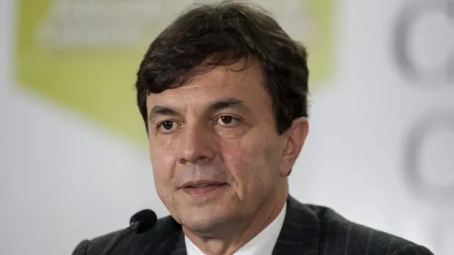 Roberto Vélez