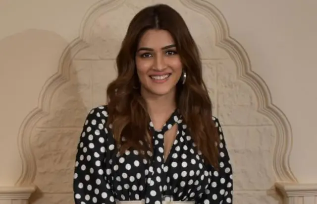 कृति सेनन