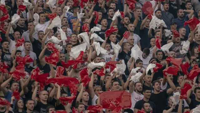 Кореографија навијача Црвене звезде