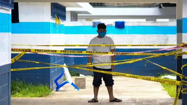 En raison de la pandémie, les gens se sentent plus isolés, ce qui ne fait qu'accroître leur vulnérabilité aux escroqueries