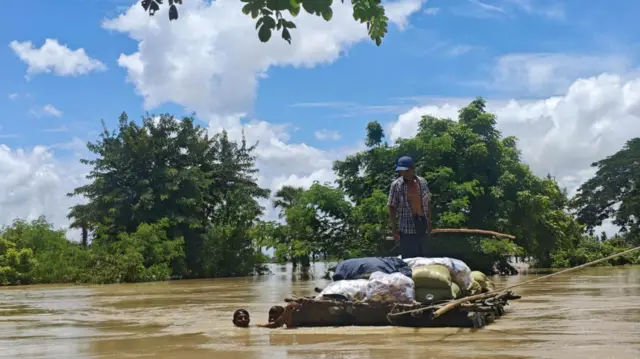 စစ်ကိုင်း၊ ရွှေဘိုက ရေကြီးနေတဲ့ နေရာတစ်ခု