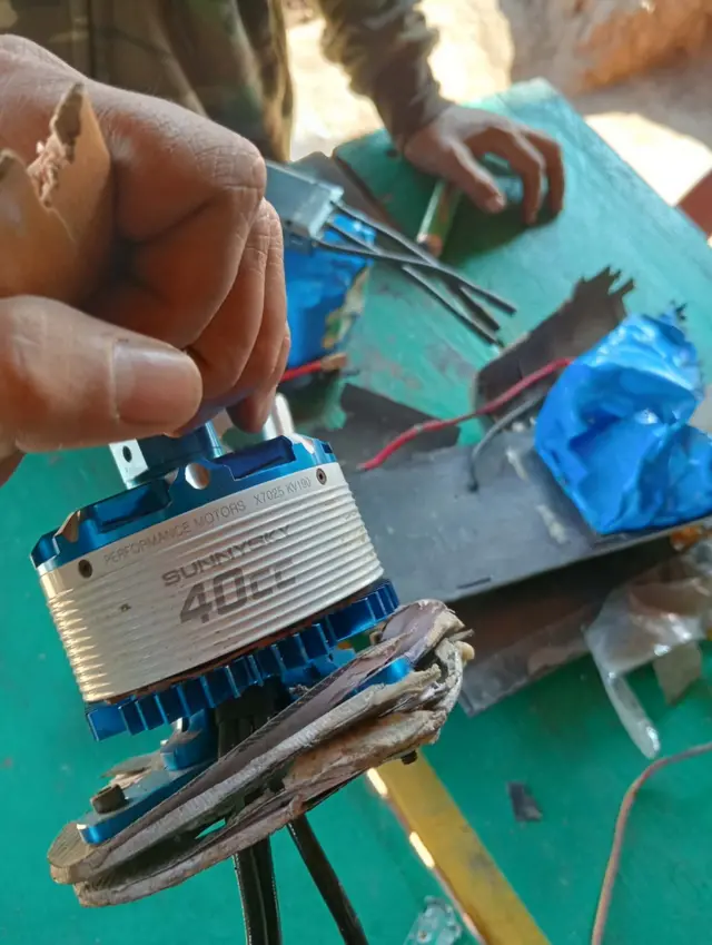 KTLA က တွေ့ရှိခဲ့တဲ့ ကာမီကာဇေ ဒရုန်းအပိုင်းအစတွေ