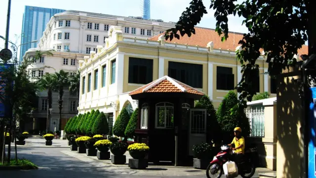 Công trình Dinh Thượng Thơ được người Pháp xây dựng vào những năm 1860