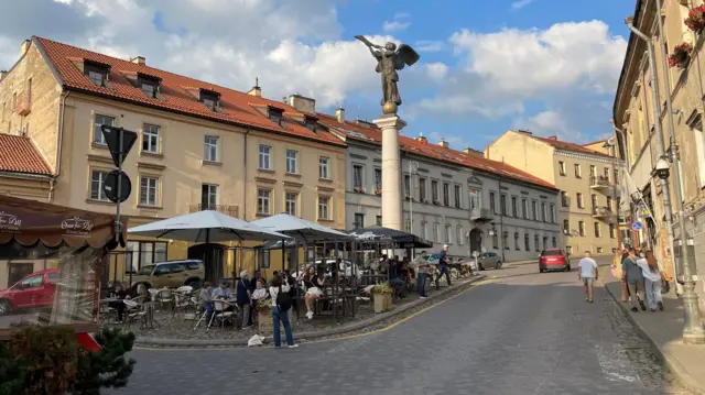 Spomenik „Anđela Užupisa" u centru republike