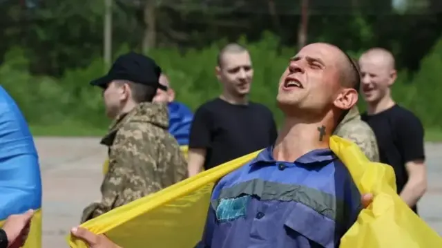 звільнені військові