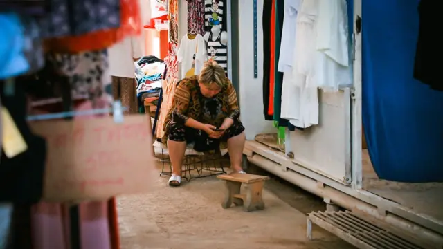 Салык төлөп, мыйзамдуу ишин жүргүзгөн соодагердин саны 850 болгон 