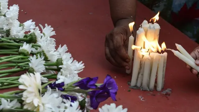 இலங்கைக்கு விடுக்கப்பட்டிருந்த பயணத் தடையை தளர்த்தியது இந்தியா