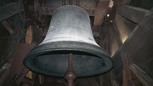 ઇમૅન્યુઅલ ઘંટ