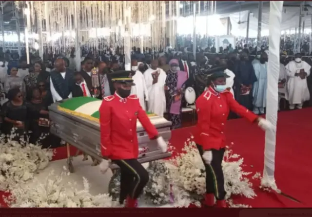 Eto Isinku Alao Akala