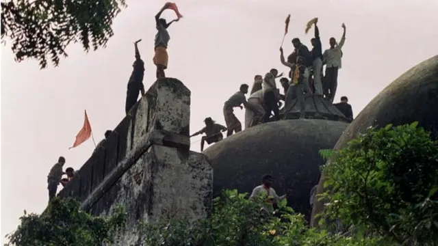 બાબરી મસ્જિદ