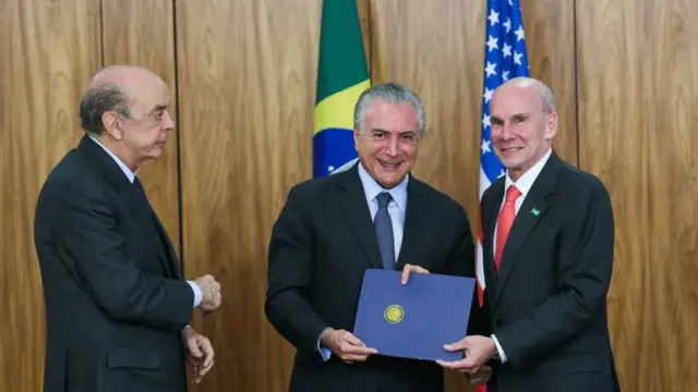 José Serra (Relações Exteriores), o presidente Michel Temer e o embaixador dos EUA no Brasil, Peter Michael McKinley,aplicativo bet nacionaljaneiroaplicativo bet nacional2017