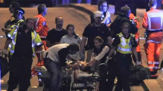 Heridos están siendo atendidos.