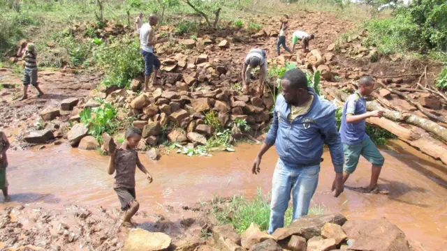 பலம் கட்டும் பணி