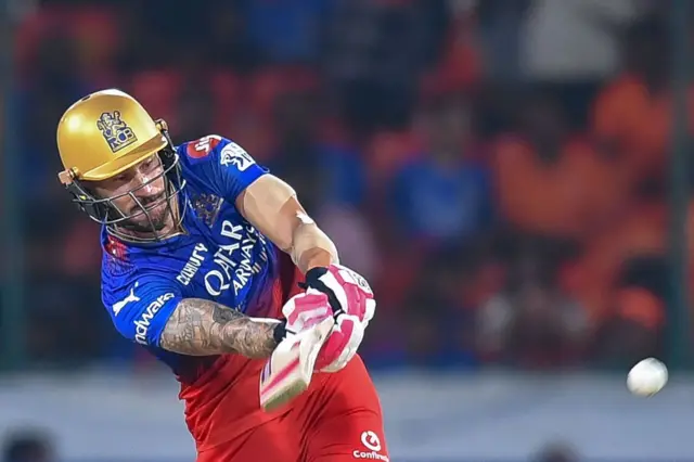 ஆர்சிபி - ஹைதராபாத்