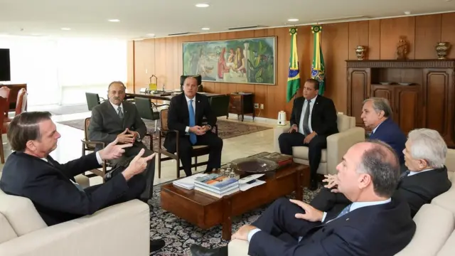 Chico Rodrigues em reunião com Bolsonaro e o ministro Onyx Lorenzoni