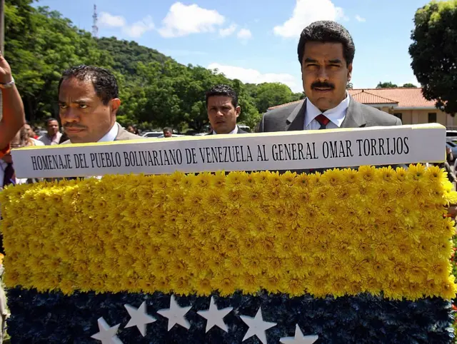 Villegas con Maduro.