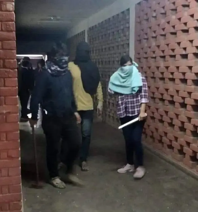 જેએનયુમાં નકાબધારી હુમલાખોરની વાઇરલ થયેલી પોસ્ટ