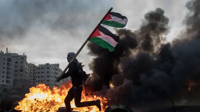 இஸ்ரேலுக்கும்,