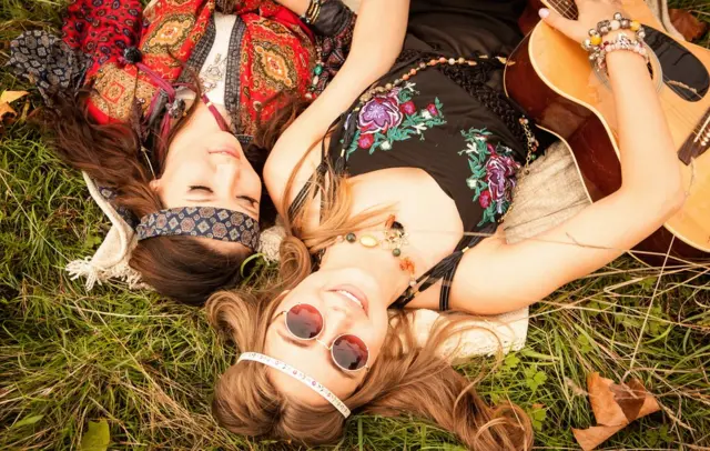 Chicas hippies