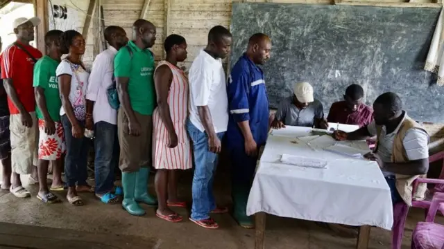 LONI ivuga ko imvururu zadutse mu gace ka Cameroon kavuga Icyongereza zateye abantu benshi guta ingo zabo