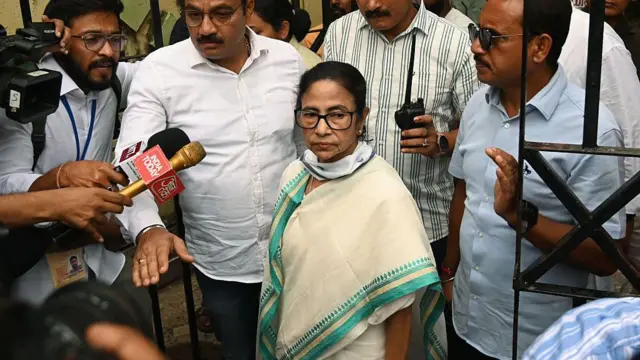 ममत बनर्जी
