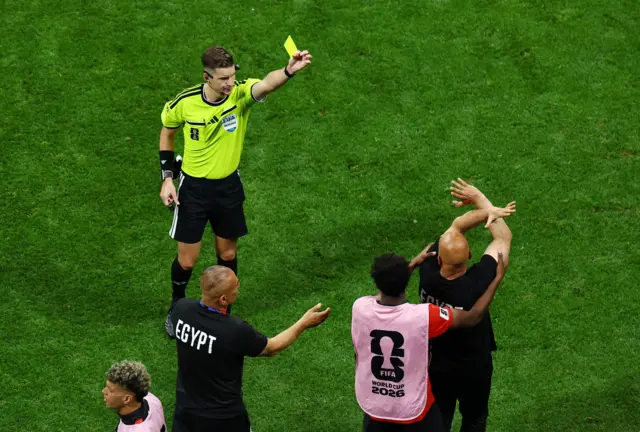 egipat - argentina, svetsko prvenstvo, egipatski selektor hosam hasan je prekrstio ruke