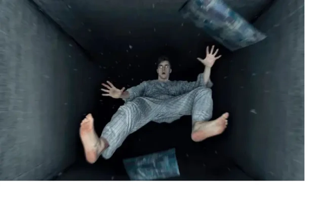 La sensation de chute pendant que nous nous endormons est le fruit d'une contraction involontaire des muscles