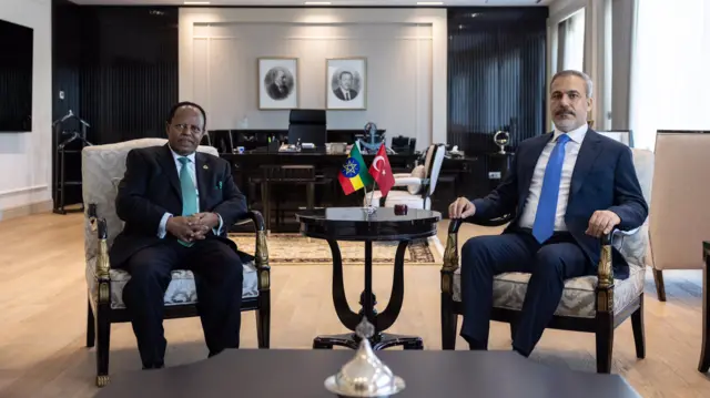 Ministirri Dhimma Alaa Itoophiyaa Taayyee Atsiqasillaaseefi giti isaanii kan Turkii Hakan Fidaan guyyaa Wiixataa Ankaaraatti wal argan