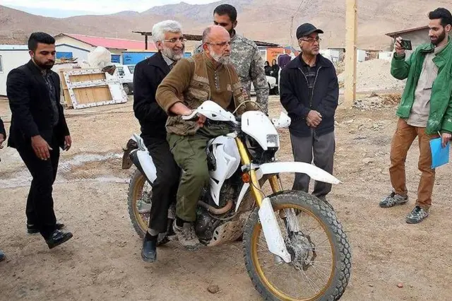 جلیلی همراه سعید قاسمی سوار بر موتور