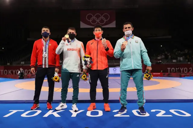 Токио Олимпиада 77 кг салмактан медаль тагынган балбандар. 2021-жылдын 03-августу