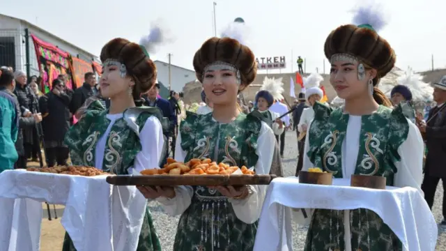 مراسم بازگشایی مرز تاجیکستان و قرقیزستان