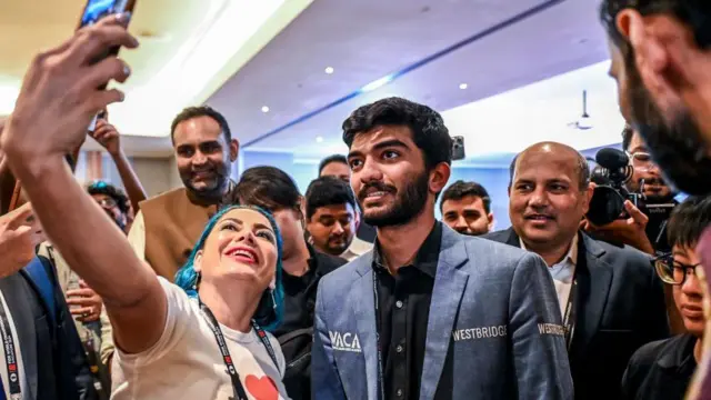 గుకేశ్ దొమ్మరాజు, వరల్డ్ చెస్ చాంపియన్‌షిప్, ఇన్‌కమ్ ట్యాక్స్ 