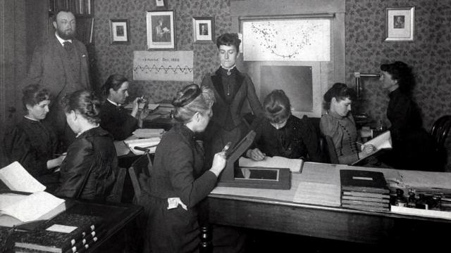 O astrônomo Edward Pickering e as mulheres que eram chamadaspokerambition'computadores'pokerambitionHarvard