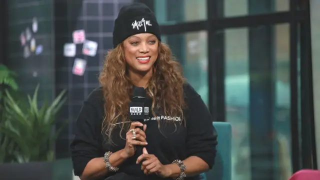 Учурда Бэнкс теледе ийгиликтүү карьерага ээ болду